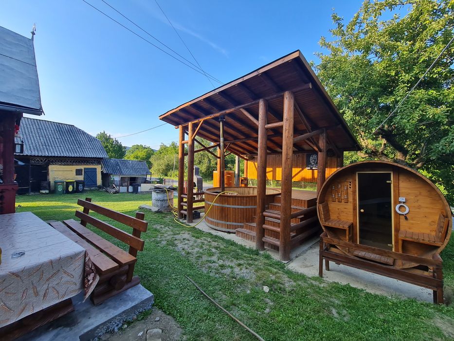 Cabana de Inchiriat cu Ciubar si Sauna!