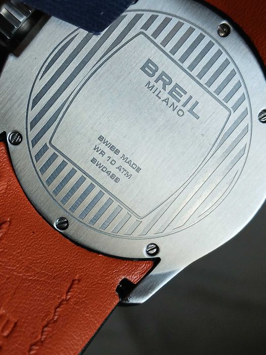 Часовници Cerruti,Breil