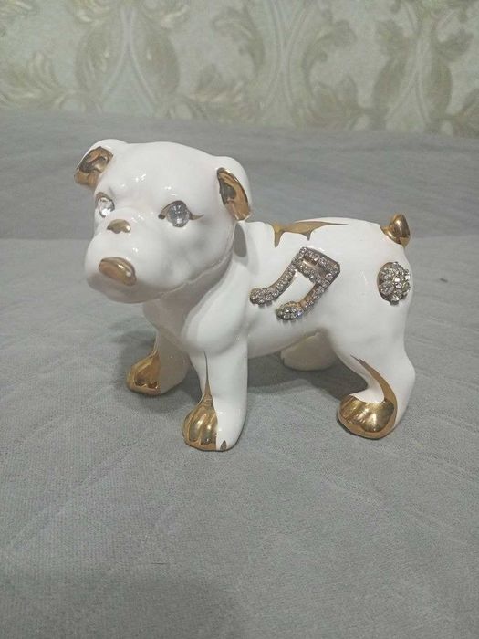 статуэтка собака.современная новая.