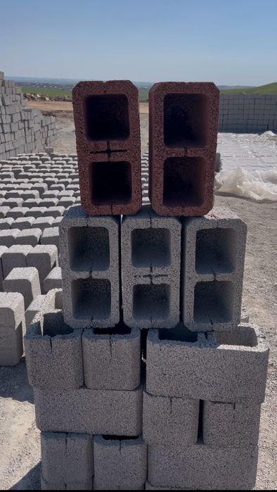 Шлакаблок строительный прессованный