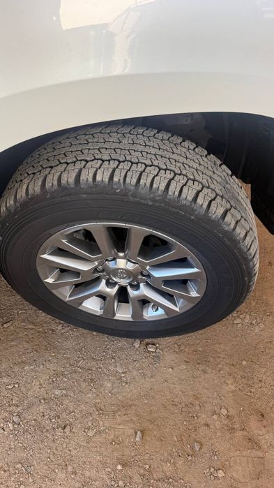 Toyota prado 150 2.7L VX