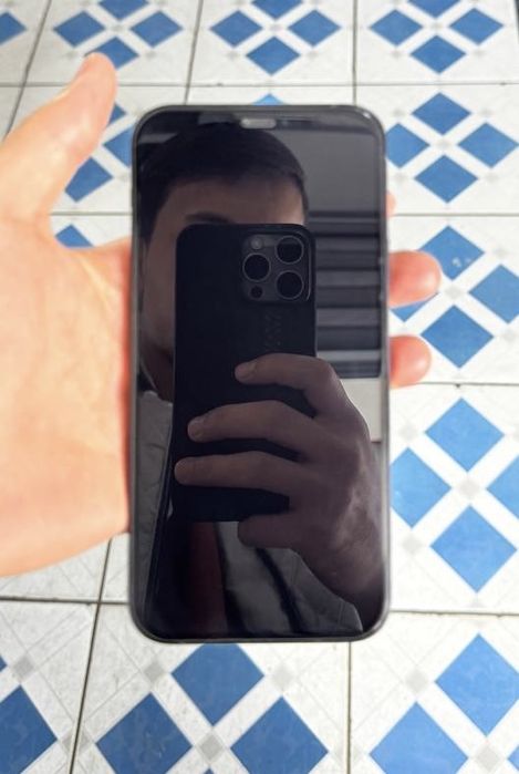 Iphone 12      Ideal xolatda