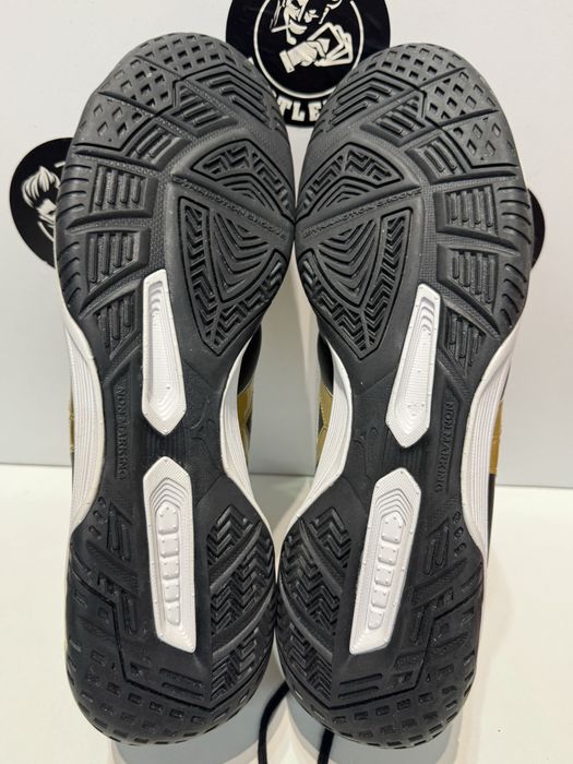 Маратонки MIZUNO MORELIA Classic. Номер 45