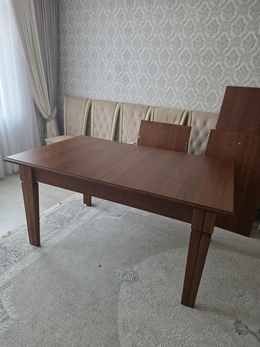 Стол раздвижной  становится 3,5 м
