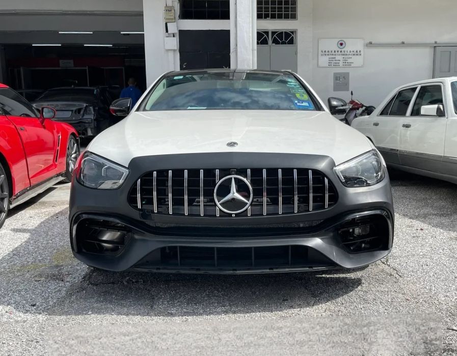 Mercedes W213 facelift E63AMG пакет фарове стопове капак броня решетка