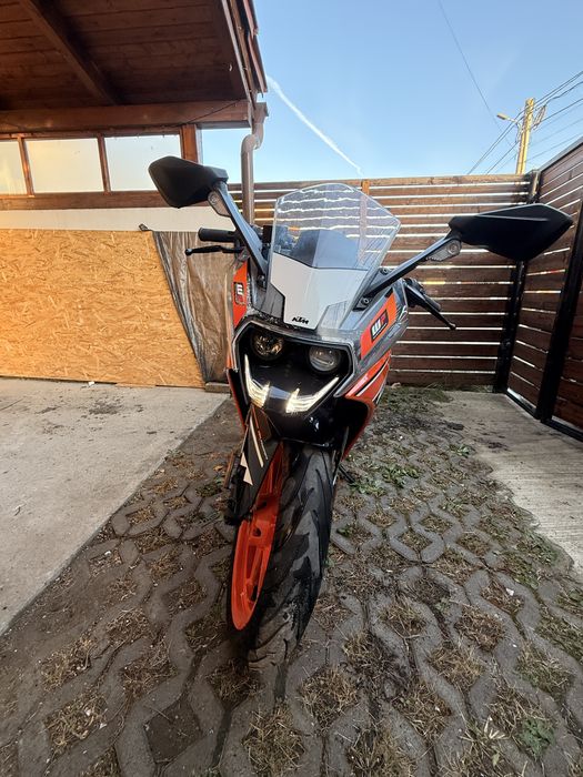 Motocicleta KTM RC 125