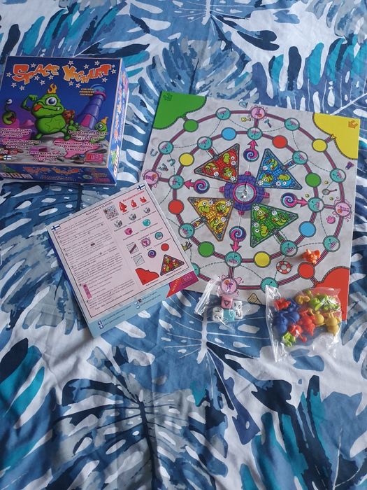 Настолна игра Space yoghurt и игра с карти Yoli Boli