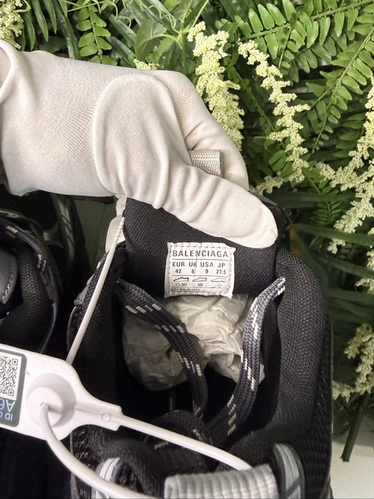 Balenciaga 6XL Sneakers Black