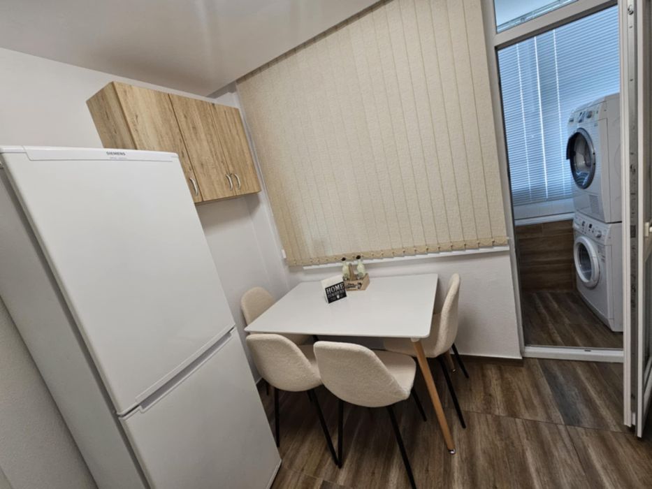 Продава се Тристаен апартамент в Казанлък - 64 кв.м за 2250 €/кв.м - Снимка #1