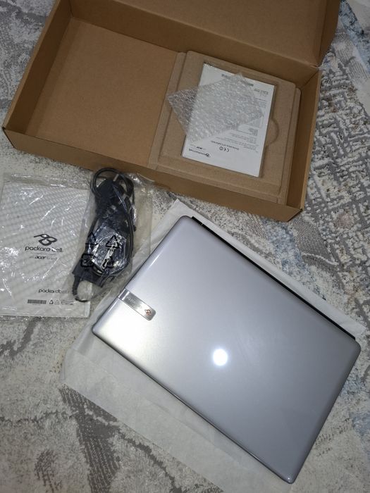 Продаётся ноутбук