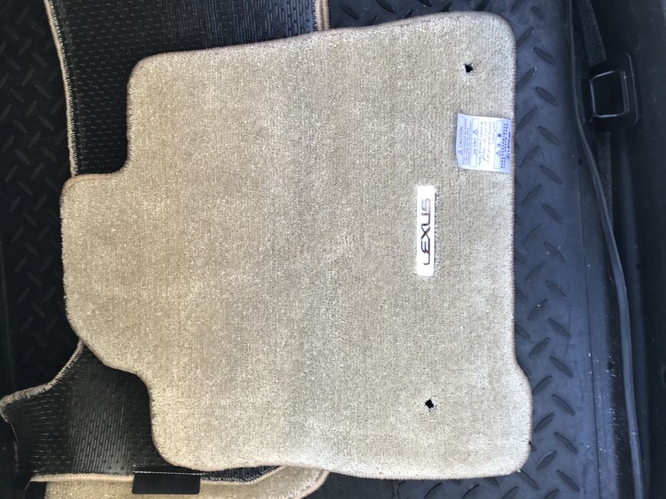 Полики лексус LX570