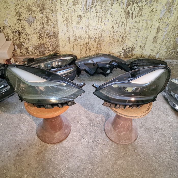 Tesla MODEL 3 MODEL Y 2023 ляв и десен фар 4бр