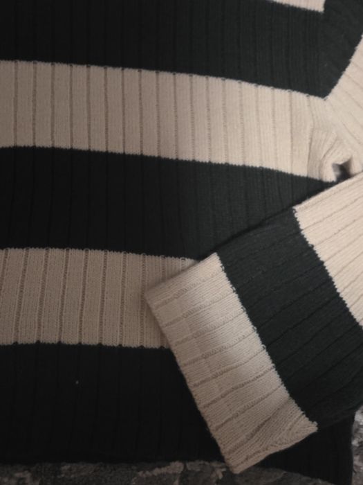 Блузи тип кроп топ N&M 10-12год