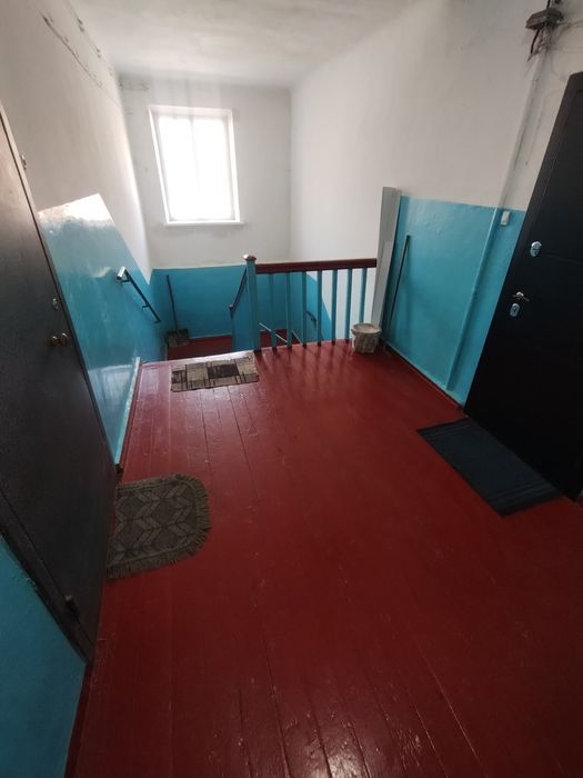 Продам двушку на Бажова