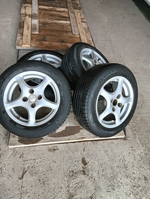 Продам колесо летние