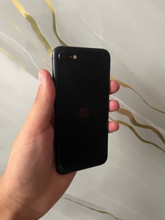 iPhone Se || full komplekt || arzonga