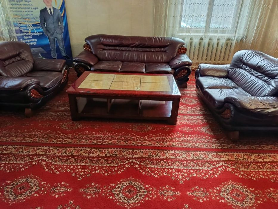 Продам мебель в хорошем состояний