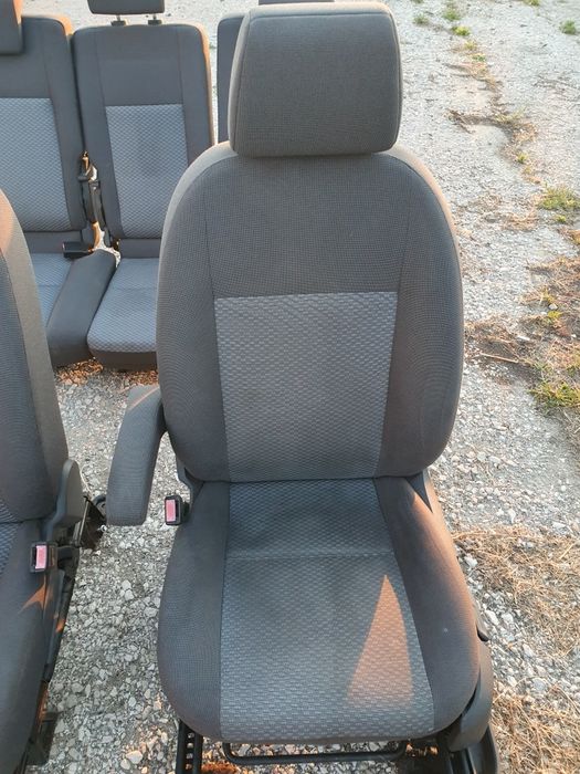 Салон / Седалки Ford C-Max