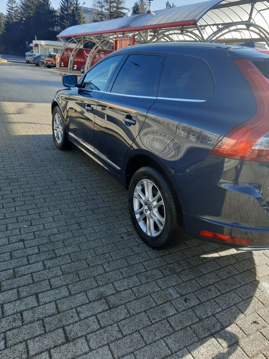 Volvo xc60  2015