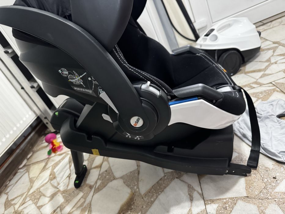 Scoica Besafe izy go modular +baza isofix + accesorii