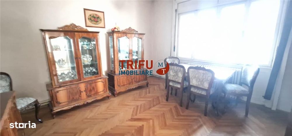 Casă individuală cu curte verde, pe cea mai frumoasă stradă din Centru