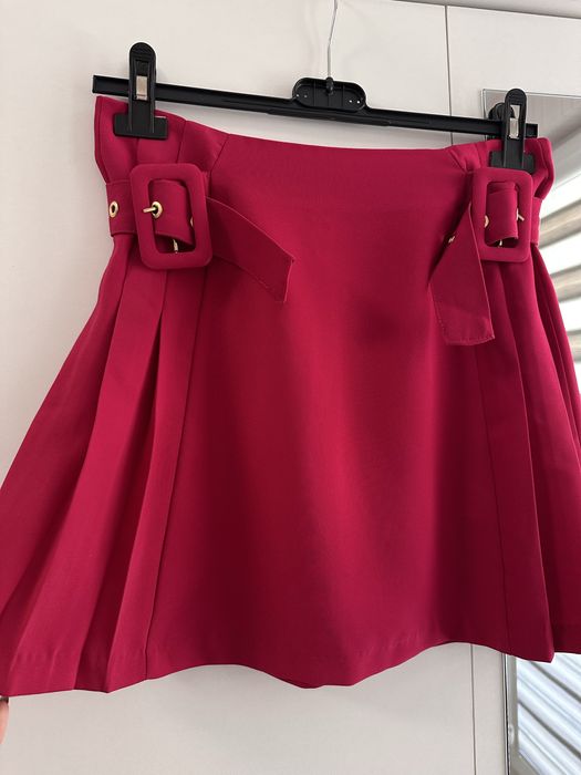 Цикламена пола ZARA – S размер