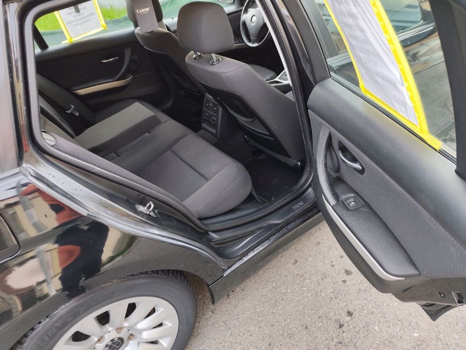 BMW e91 2.0i automat