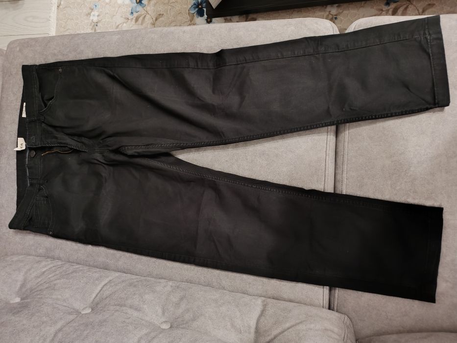 Pantaloni c&a în diferite culori