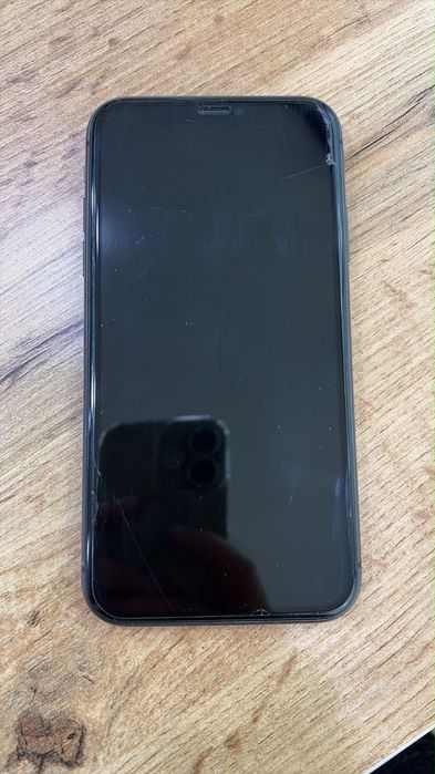 Продам Iphone 11