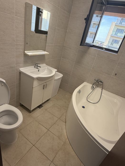 De inchiriat apartament 2 camere vedere catre lac Pipera