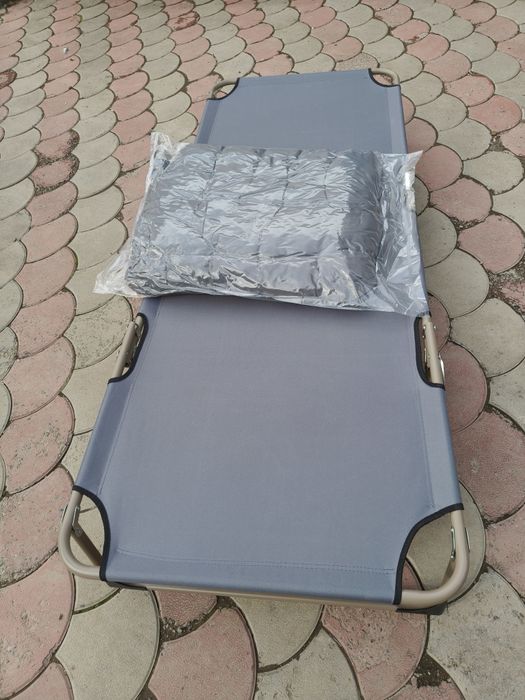 Раскладушка с матрасом