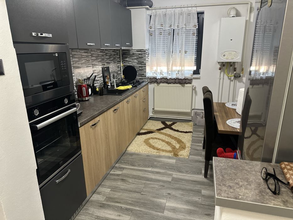 Apartament bumbesti-jiu