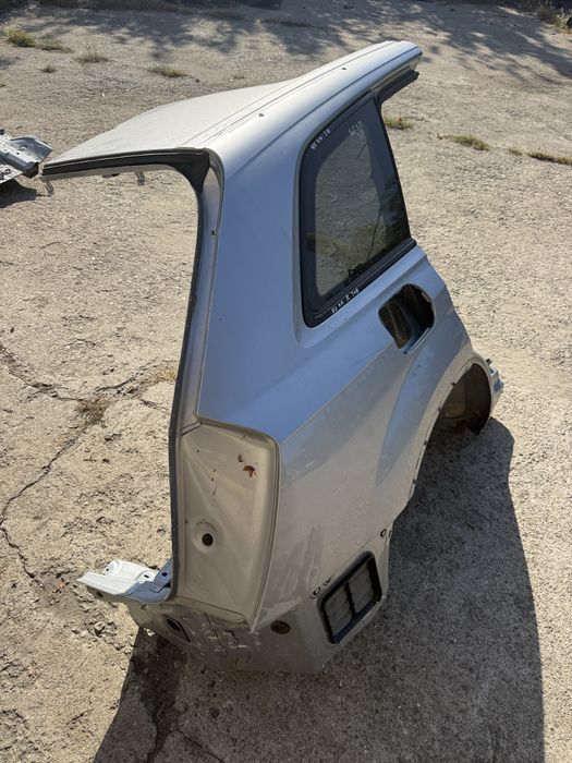 Заден десен панел четвъртина Audi Q7 4M със стъкло и част от покрива