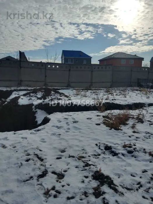 продам земельный участок