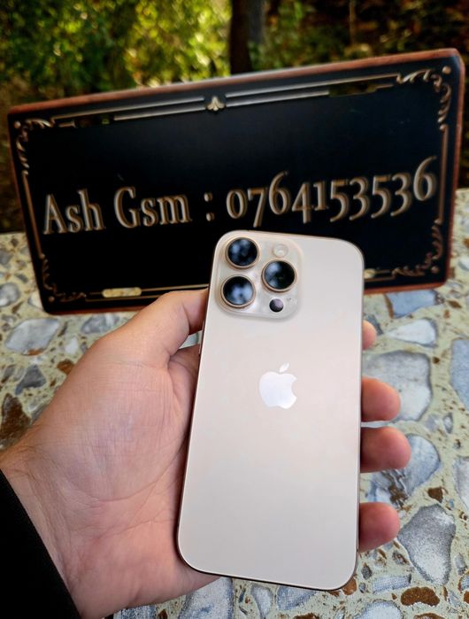 Iphone 16 Pro desert titanium