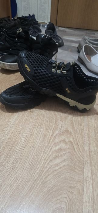 Продам кросовки   Треккинговые sport летние