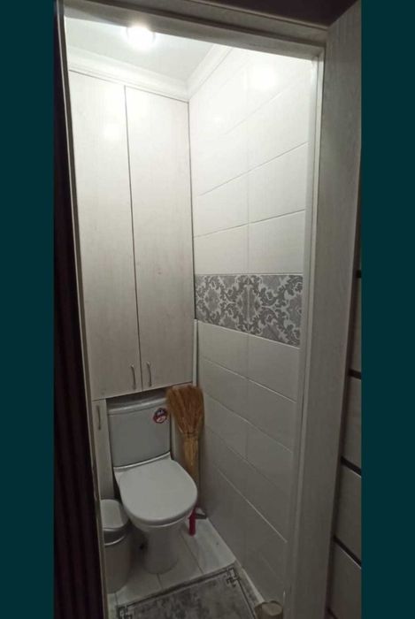 продам 2 ком квартиру район Собеса