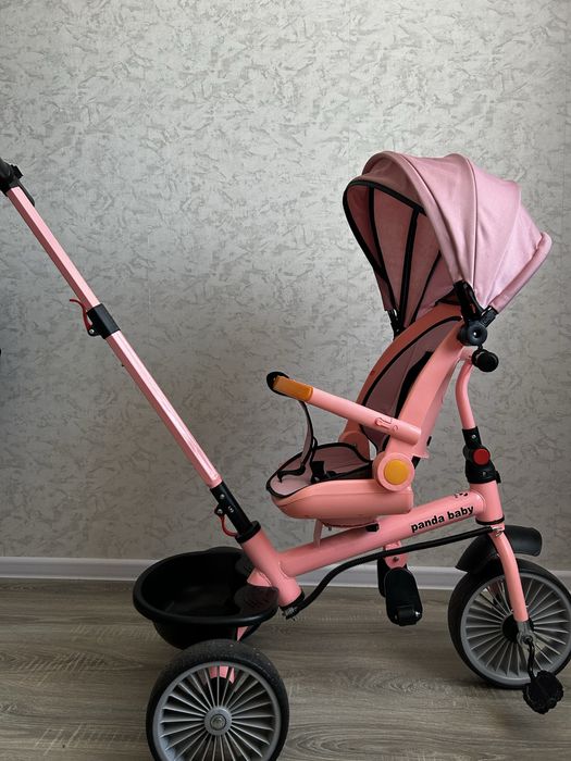 Велосипед с ручкой для девочки