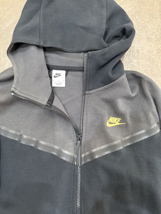 nike tech fleece горнище
