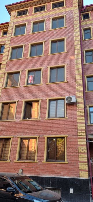 Продаётся 3х ком.я коробка СКВОЗНАЯ,  без ГЛУХИХ,  на 3м эт.в Элитной