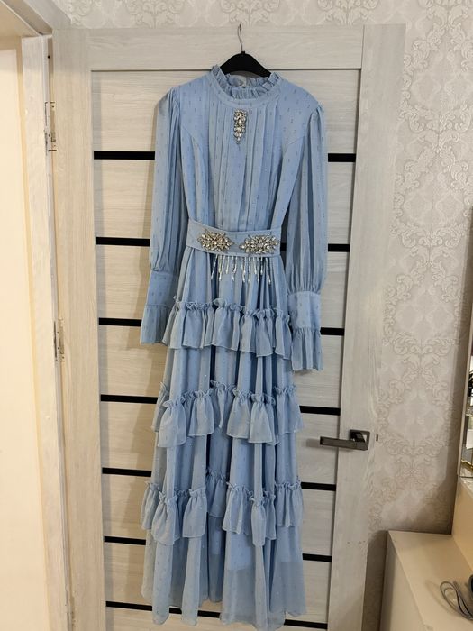 Продам платья 3000 тг