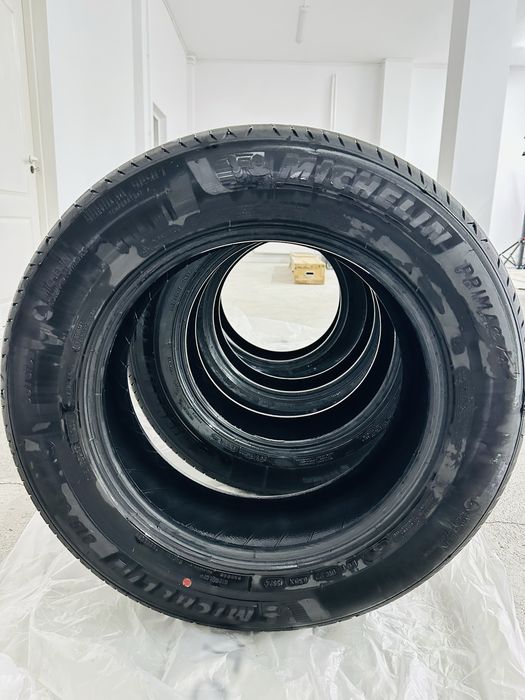 Anvelope de vară Michelin Primacy 4 215 65 17
