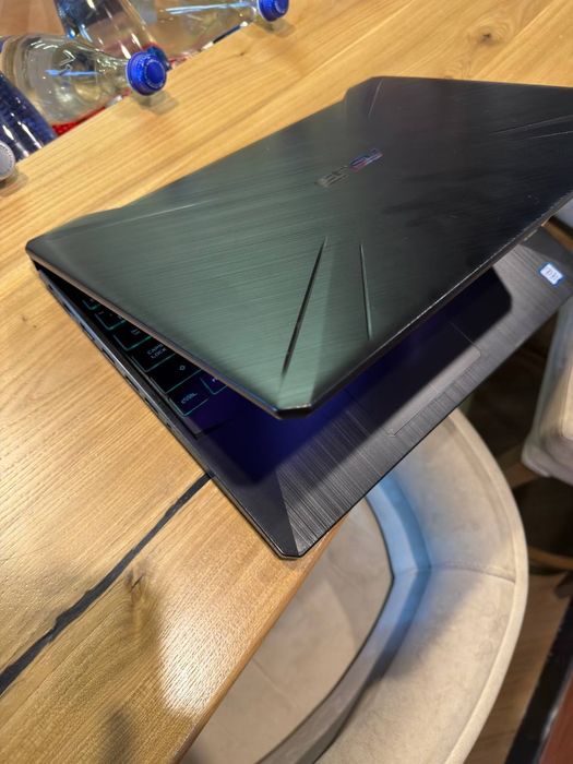 Игровой Asus Tuf Gaming 1650