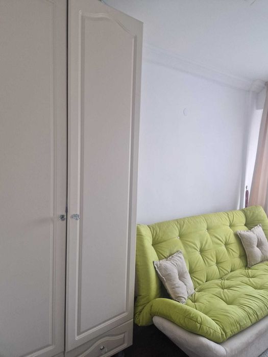 Apartament de vânzare cu 3 camere renovat în Urziceni, Ialomița