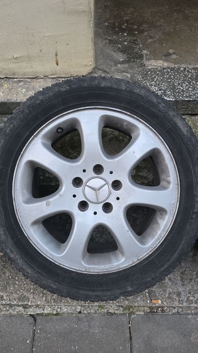 Оригинални джанти зa Мерцедес/Mercedes 16" 5x112 - 6.5J ET32 с гуми (2 зимни + 2 летни)