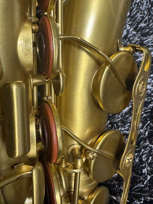 Vand Saxofon Yamaha Yas 62 purpe logo