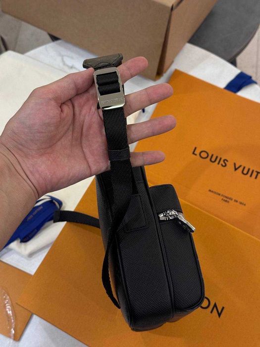 Барсетки LV, сумки