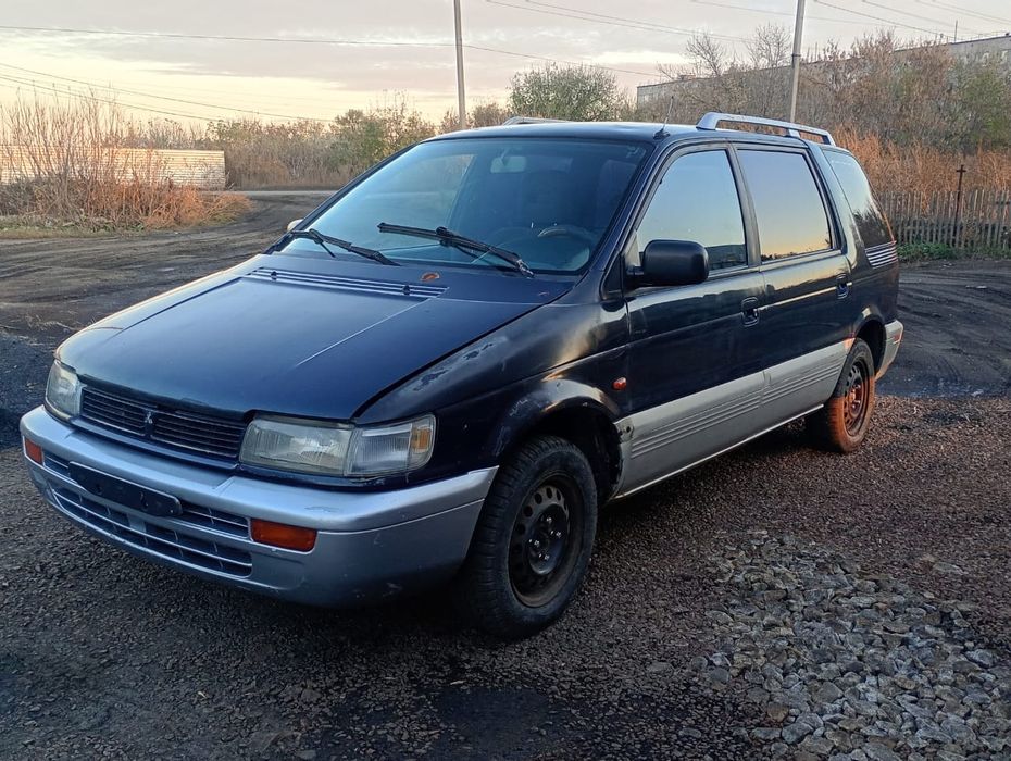 Продам Mitsubishi space wagon