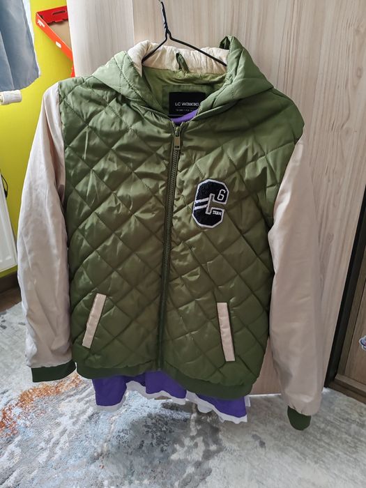 Яке (168-164)+2блузи (XS)