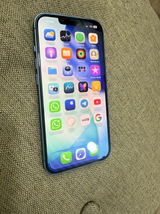 Продам iPhone 13 в идеальном состоянии